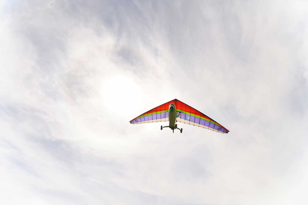 hang gliding